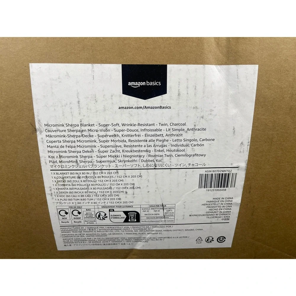 Amazon Basics Micromink Sherpa‎ Blanket Twin Charcoal Gray 60x80 NEW